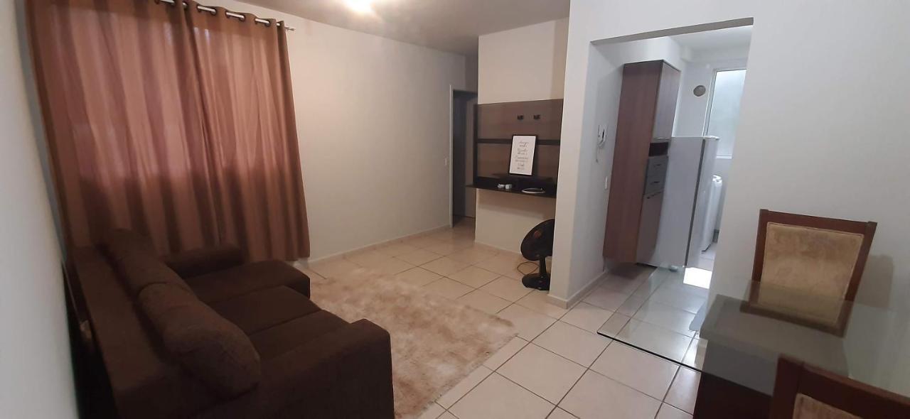 Inteiro 2 Quartos Mobiliado